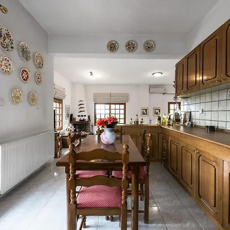 Classico, Nilie Hospitality Mgmt Apartment Foustani