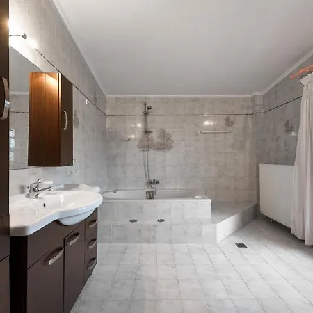 Apartman Classico, Nilie Hospitality Mgmt Foustani